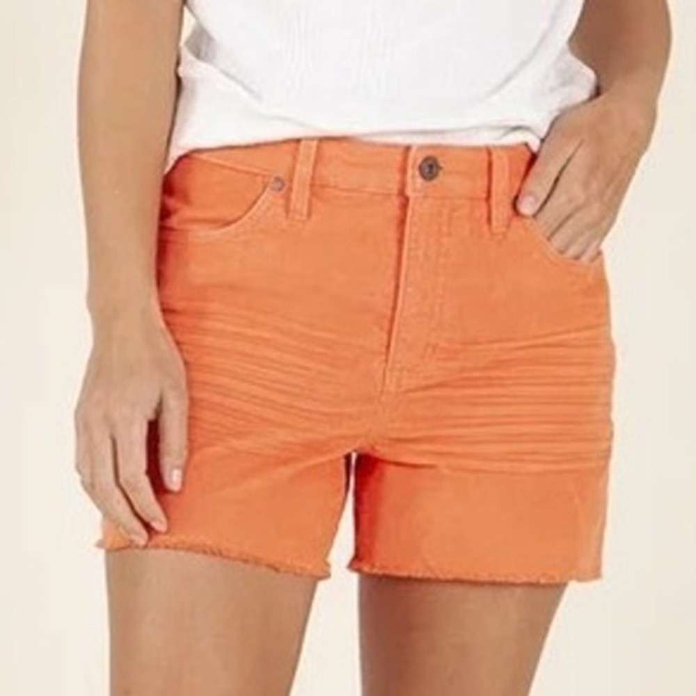 Carve Designs OAHU Hi Rise 4" Corduroy Shorts In Coral Orange Size 16 Outdoor